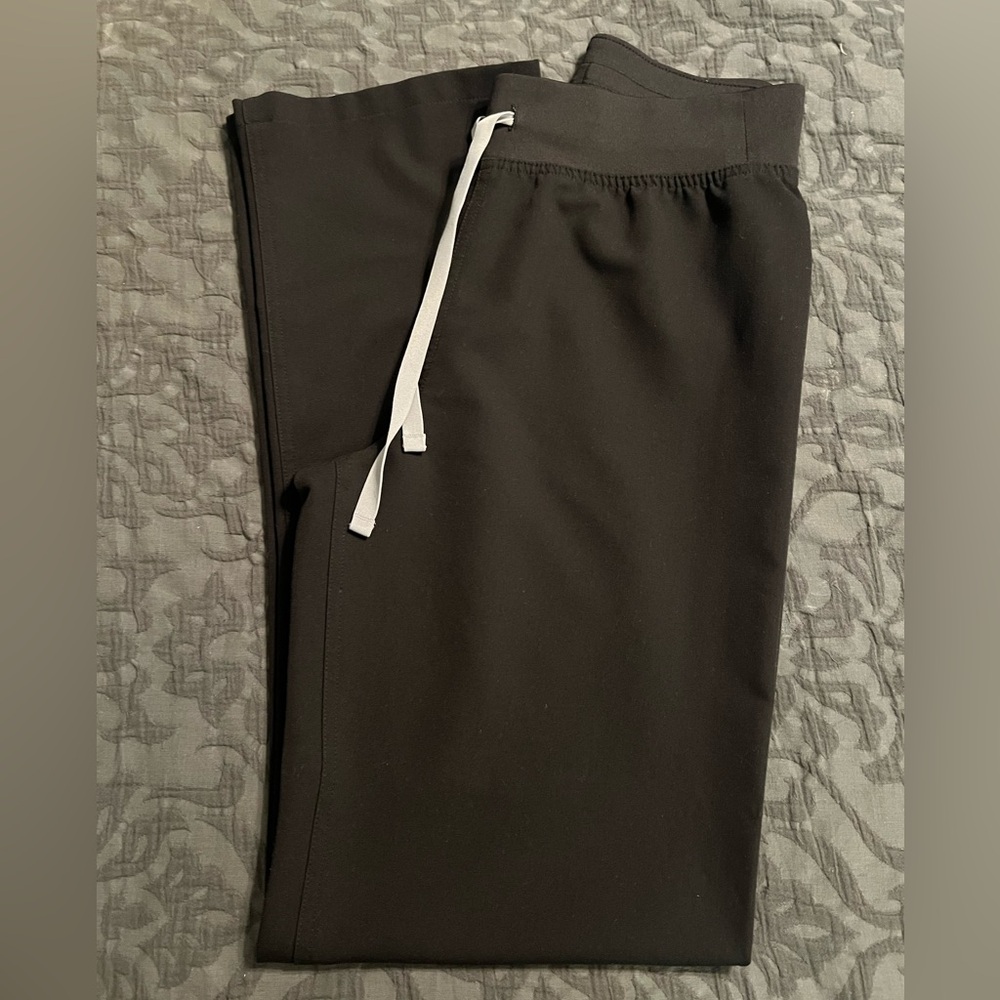 Figs Black Livingston size Small Tall